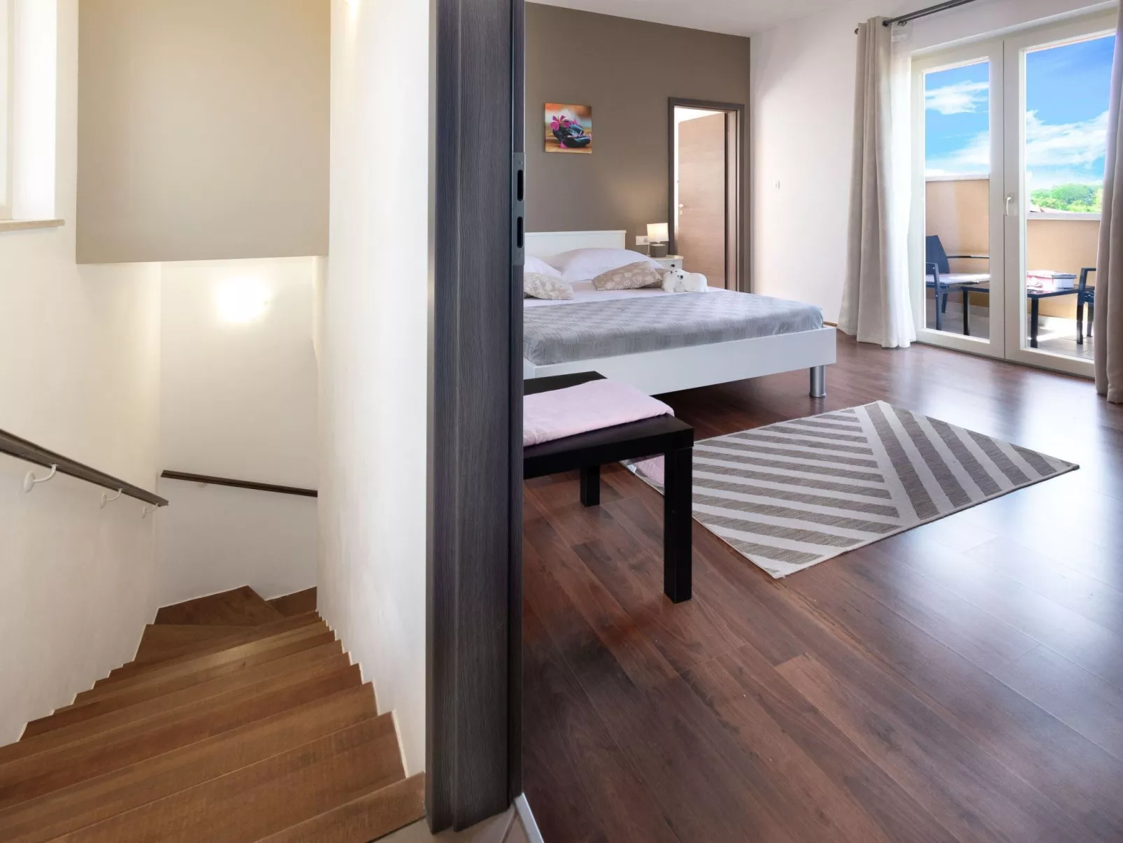 Private Villa mit Panoramablick-Binnen