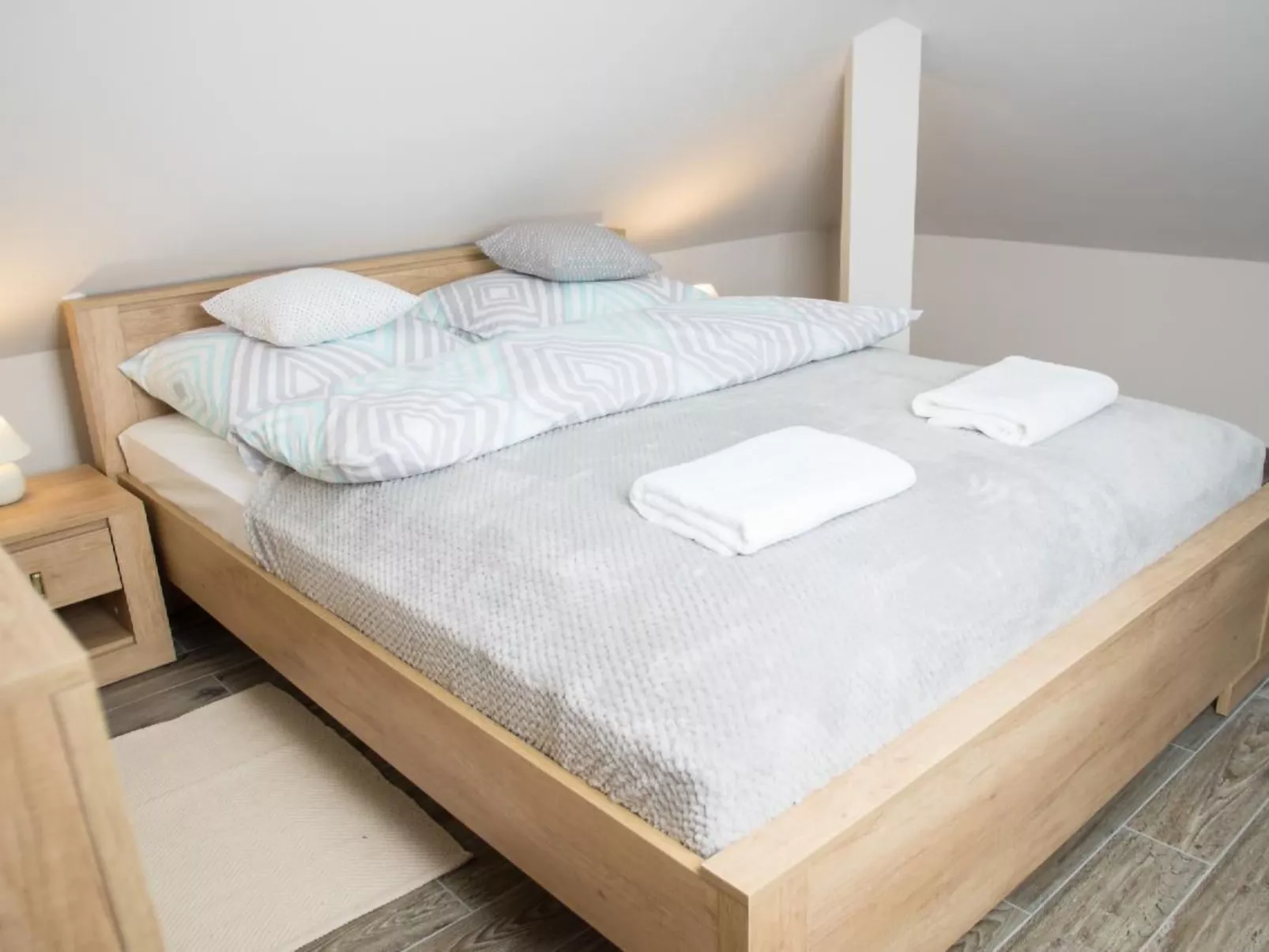 Mit Wasserblick-Binnen