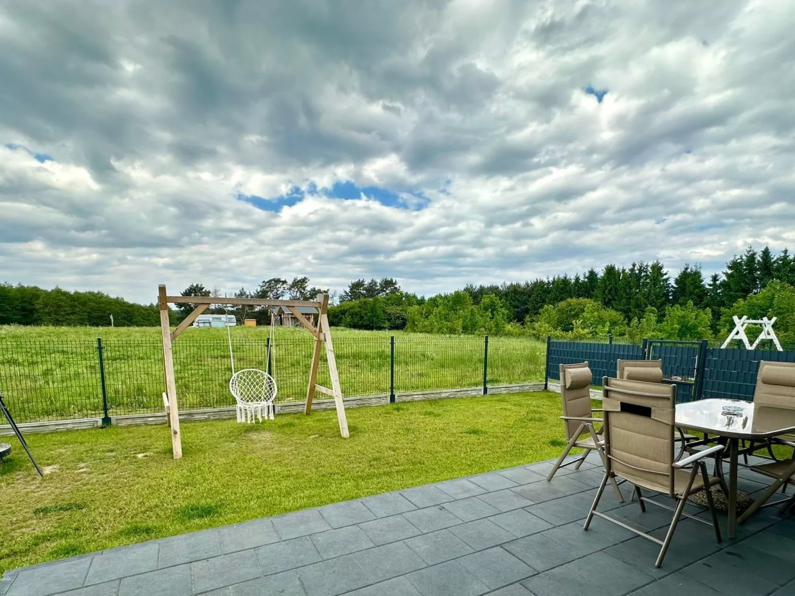 Double Bernstein-Buiten