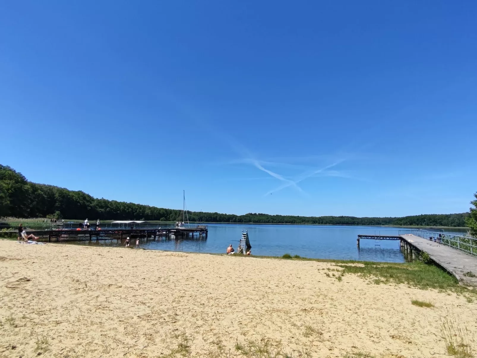 "Brown House" mit eigener Terrasse-Buiten