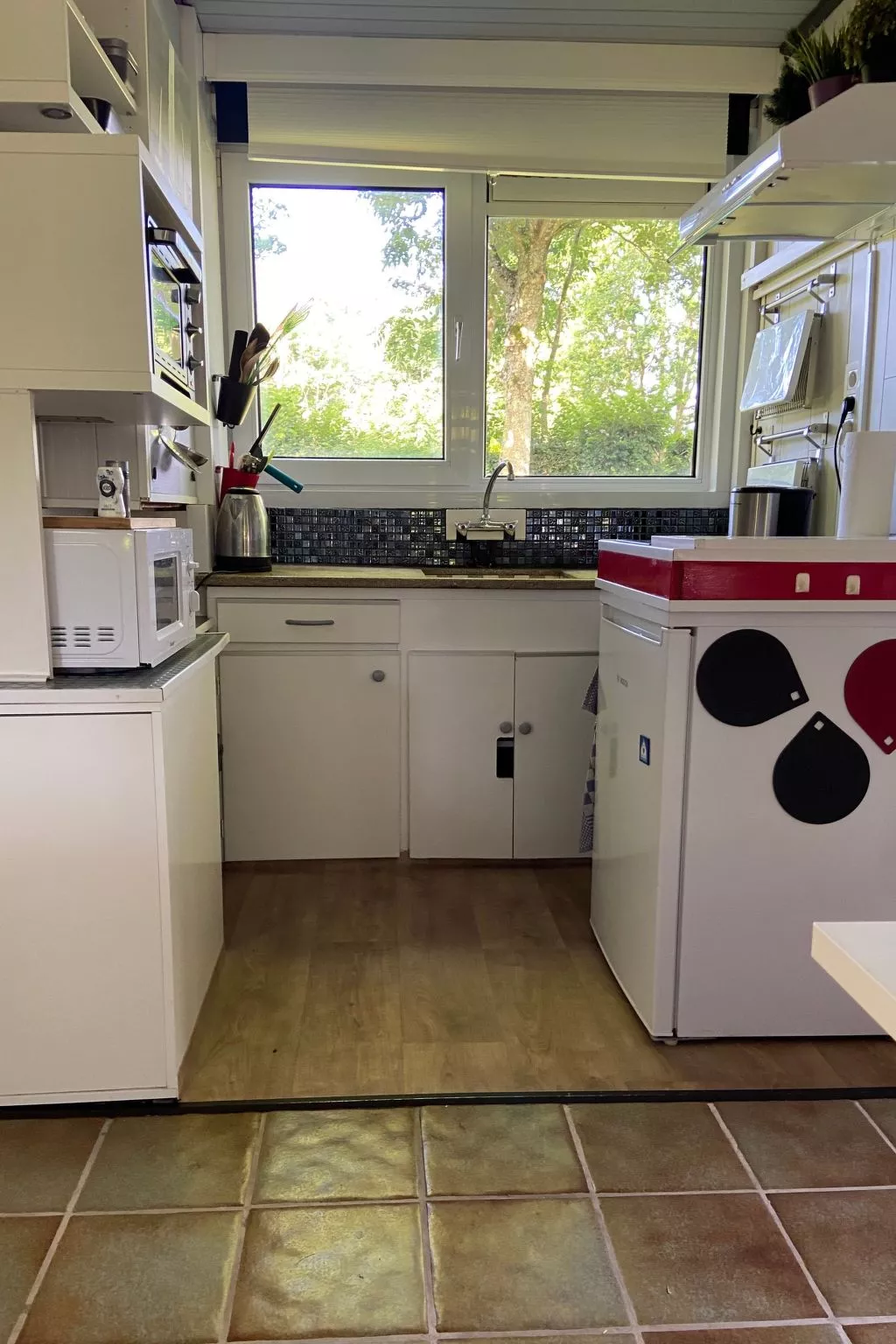 Kleines Haus mit Garten, direkt hinter dem Deich-Binnen