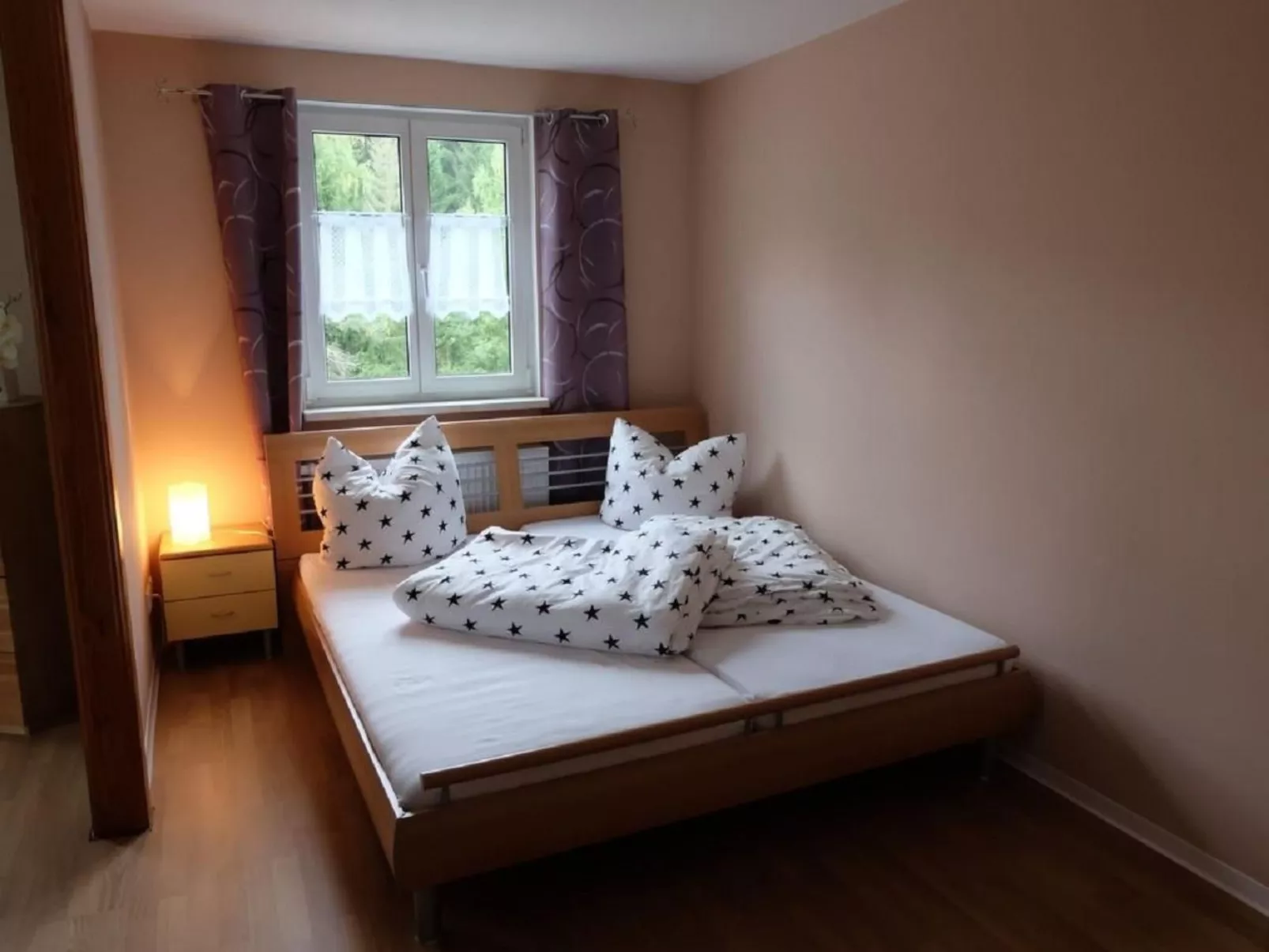 Am Wald mit Sauna-Binnen