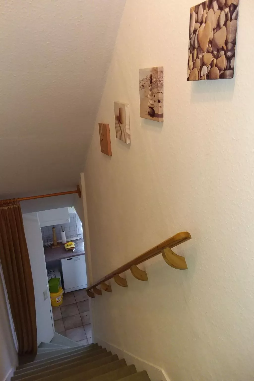 Nice Holidays-Binnen