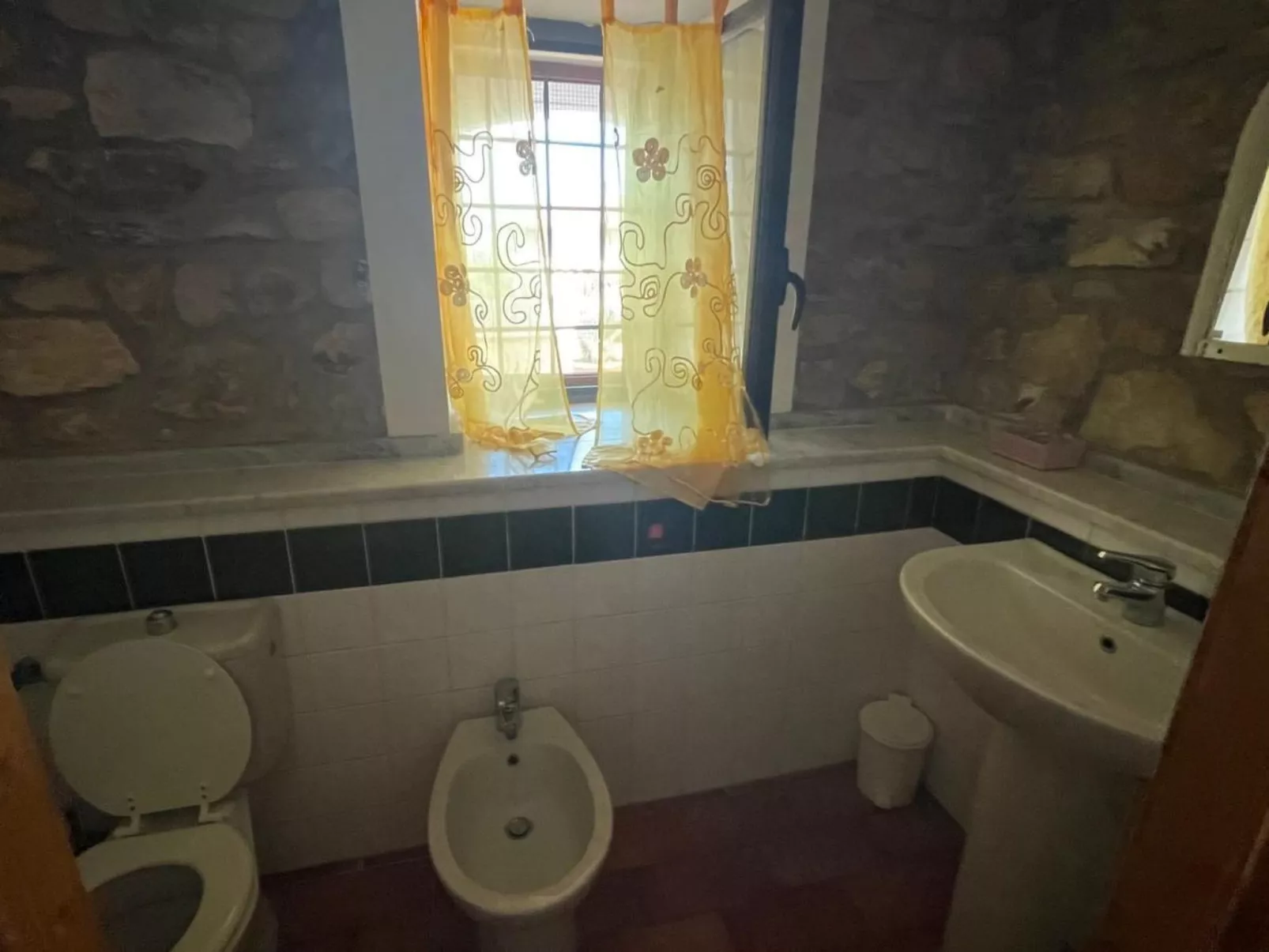 In panoramischer Lage-Binnen