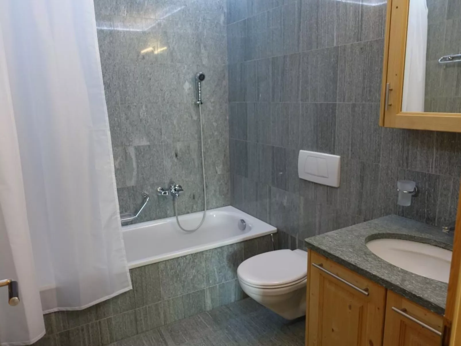 Chesa Genziana-Image-tags.info