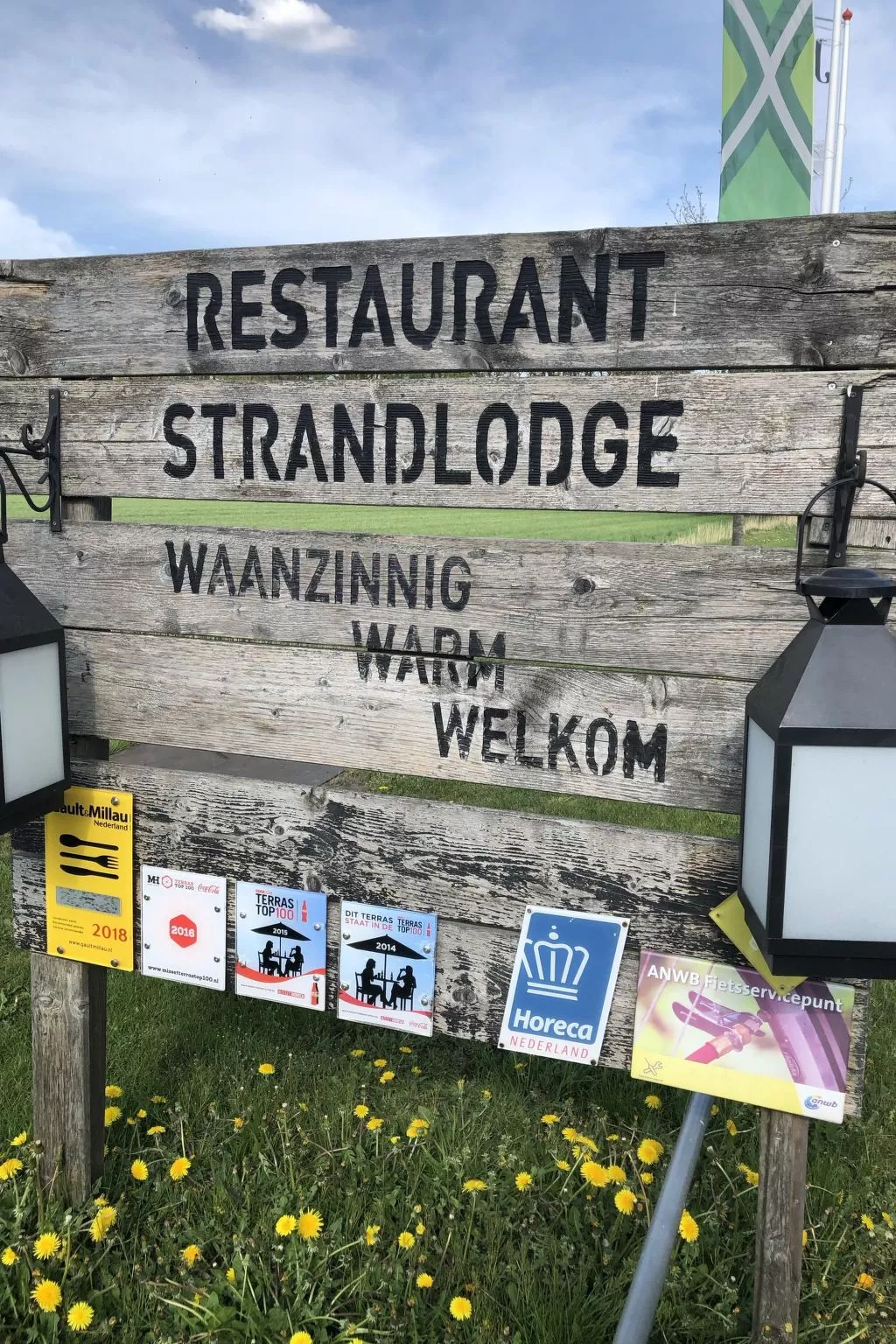 Geräumiges Ferienhaus mitten im Wald-Image-tags.info