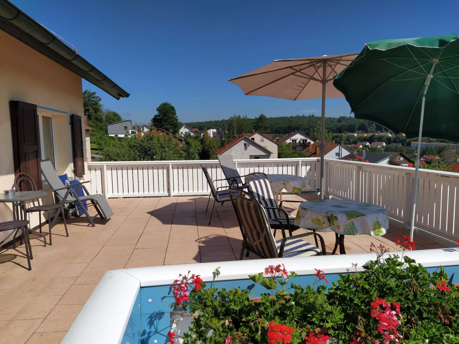 Haus Holzheimer mit Blick auf die Rhön-Buiten