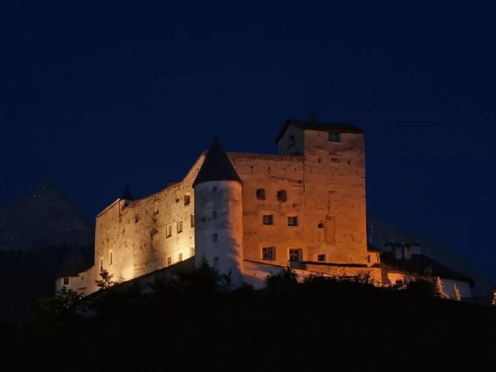 Schloss Naudersberg 1 in Nauders - Image-tags.info
