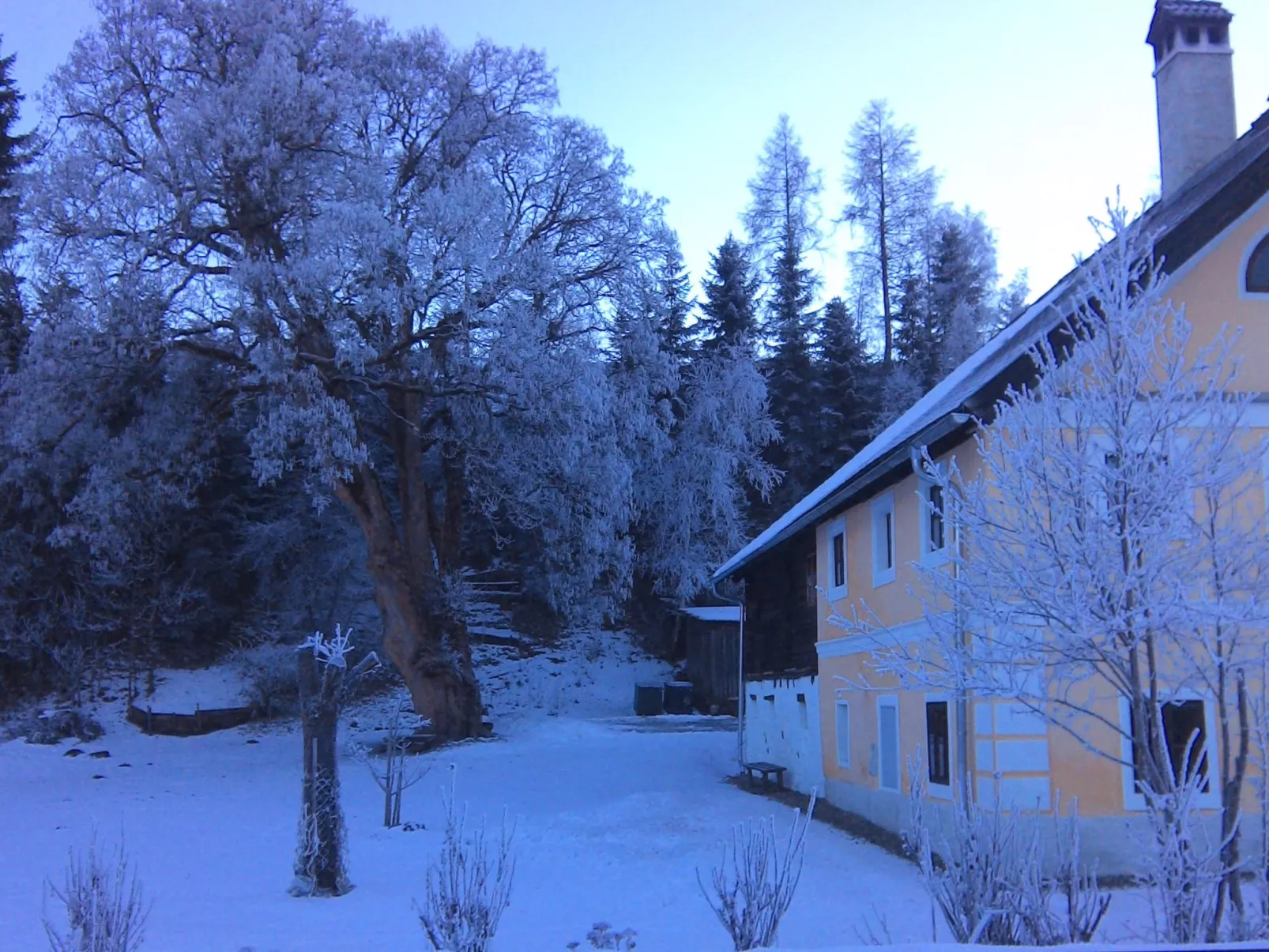 Erdgeschosswohnung in 320 Jahre altem Haus-Buiten