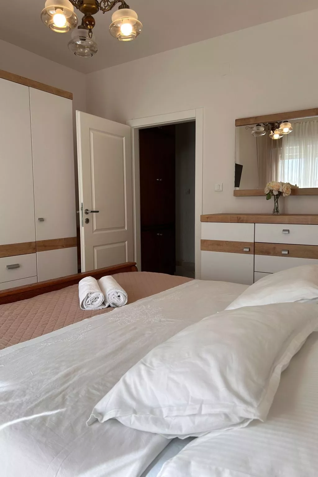 Coastal Comfort Apartment Teilen Speichern-Binnen