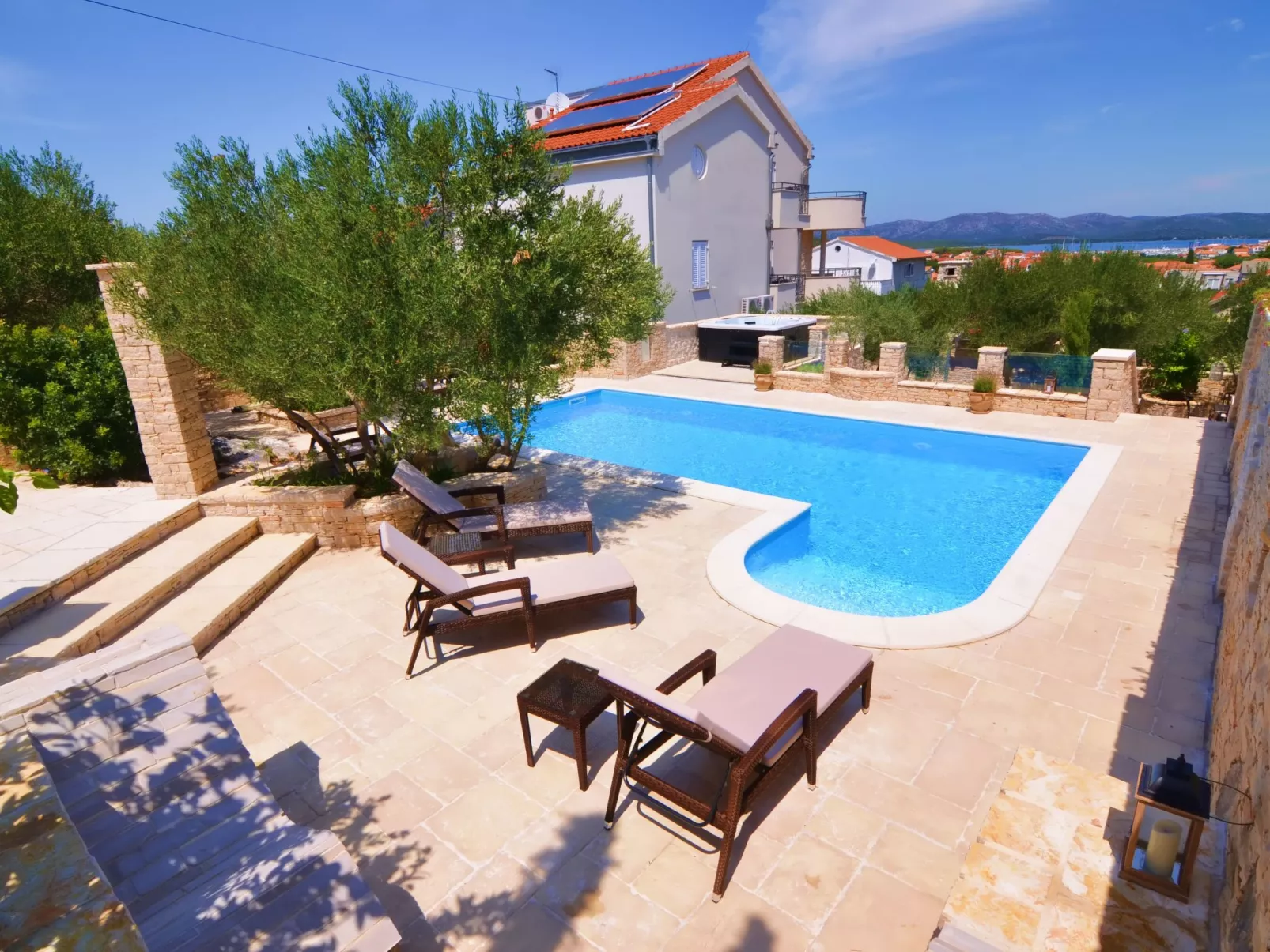 Wohnung für 4 Personen mit Pool-Buiten