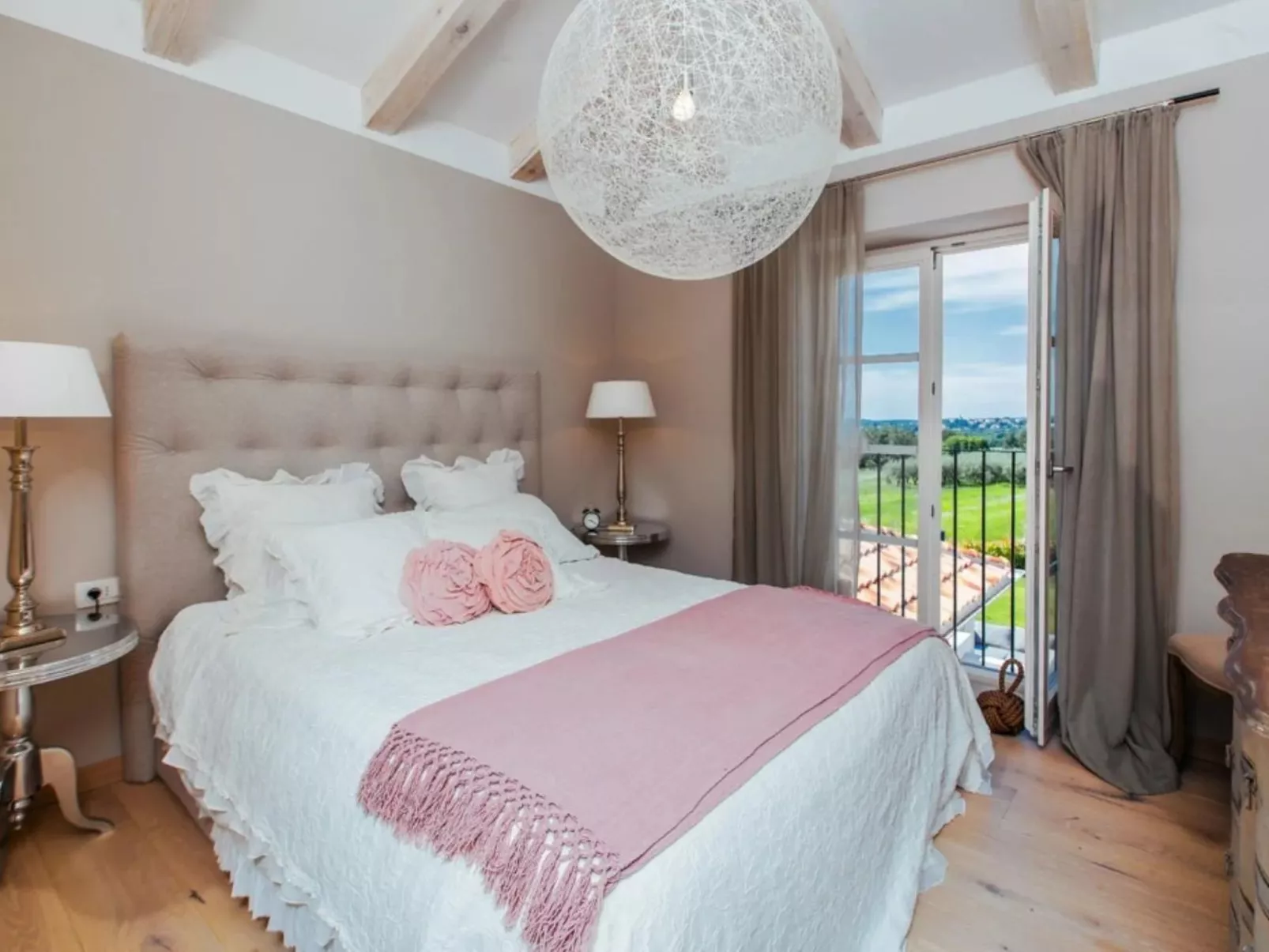 Villa Arabela mit 4 Schlafzimmern, in der Nähe von Porec-Binnen