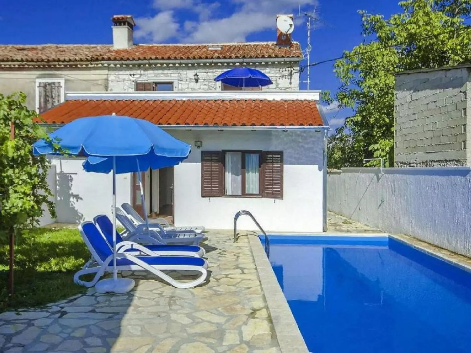 Casa Ana Milena-Buiten