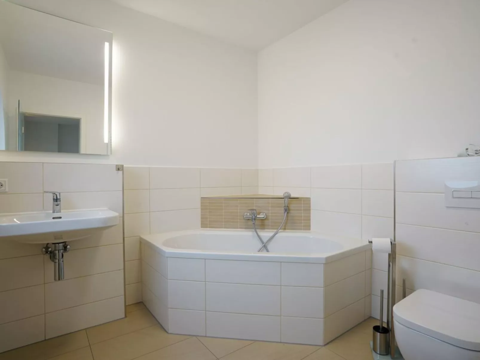 Ferienvilla in Hohenkirchen mit Privatem Pool Birdieweg 11a-Binnen