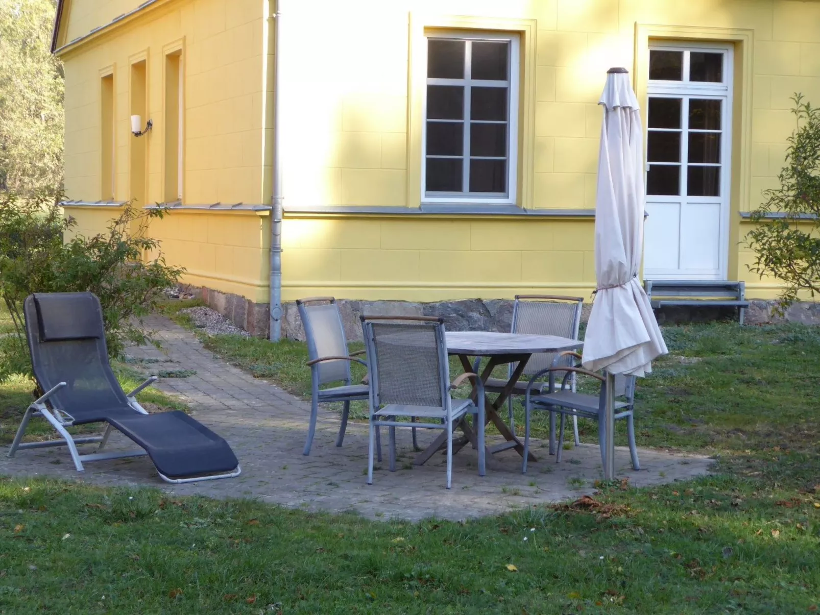 Parterre WEST-Buiten