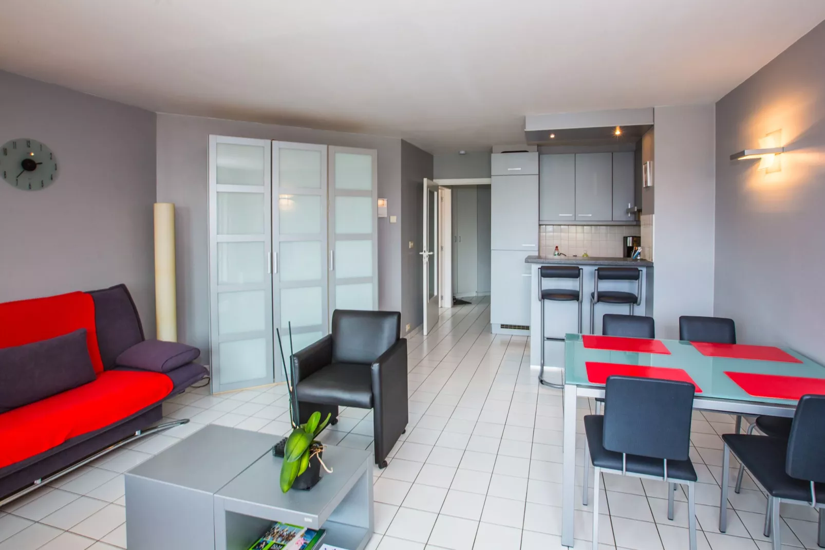 Golf Azur II Nice 0003-Eetkamer