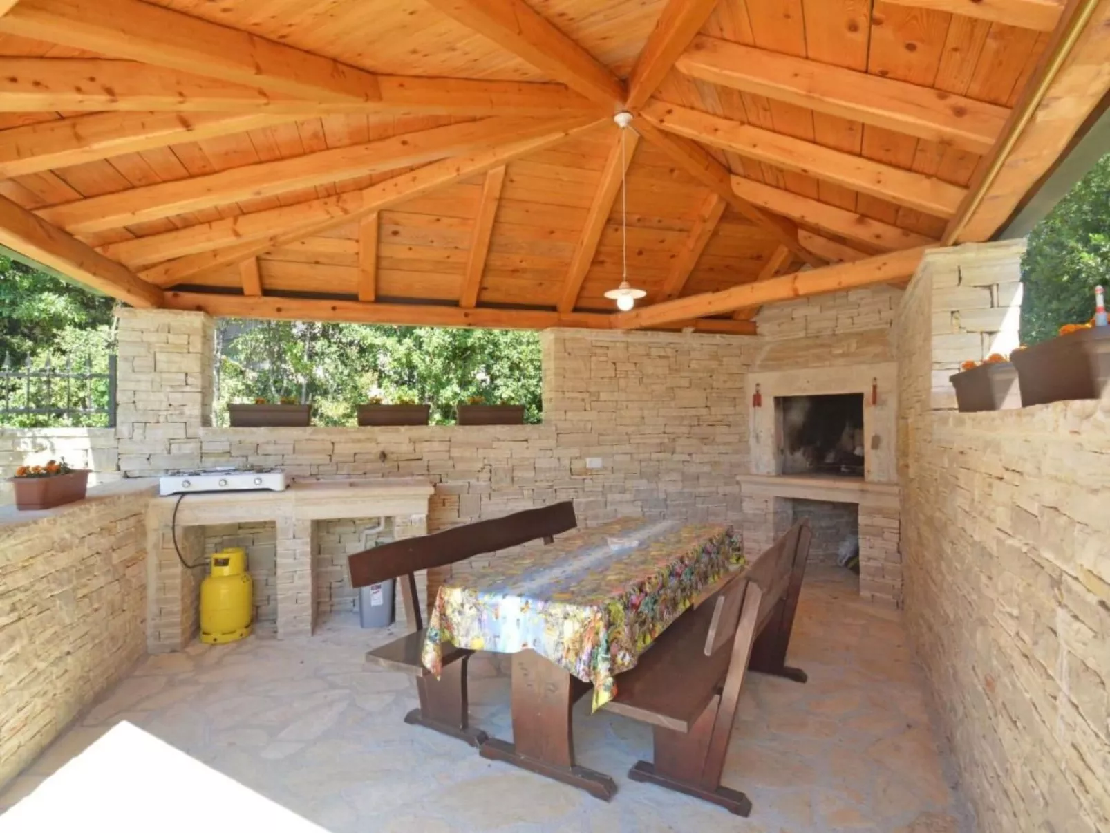 Elia-Wohnungen-Buiten