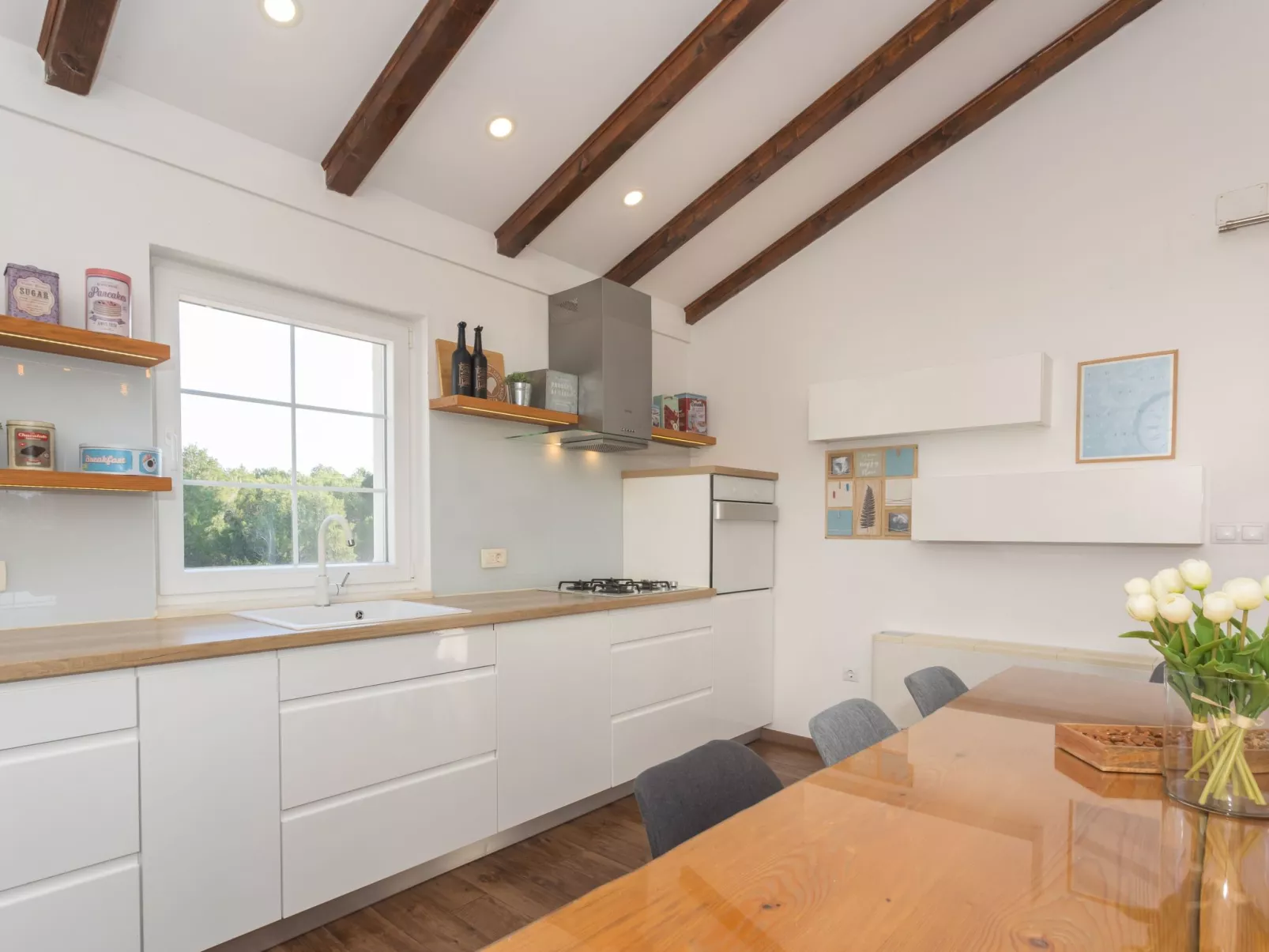 Villa FarAway in Dubrava kod Sibenik-Binnen