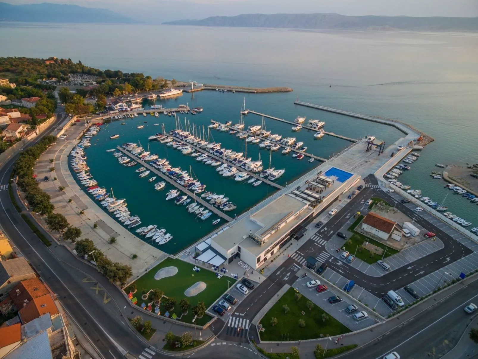 Studio-Wohnung in Novi Vinodolski-Buiten