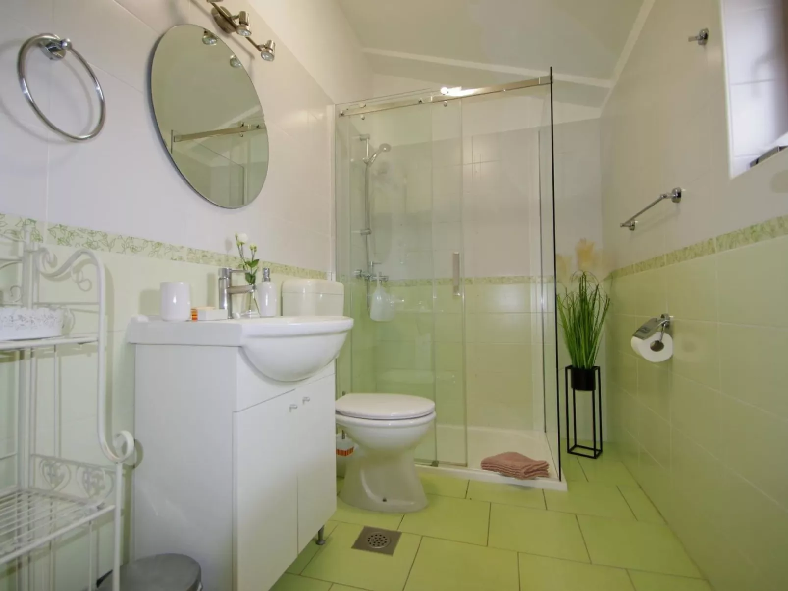 Studio-Wohnung Zara-Image-tags.info