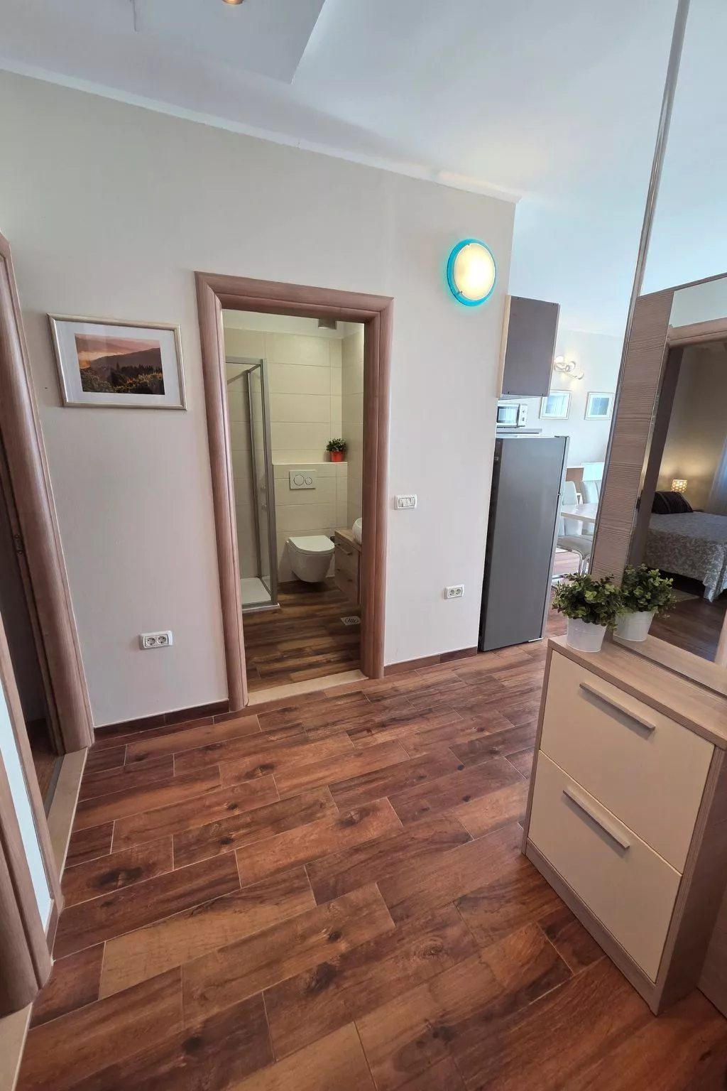 Elegantes Familienappartement mit privatem Pool-Binnen