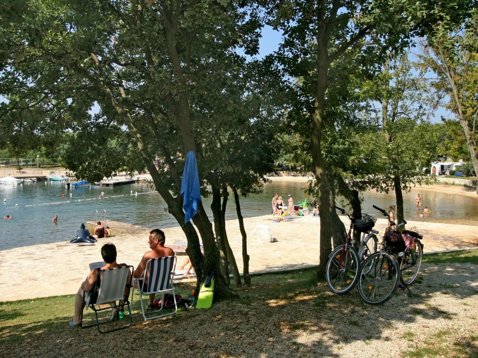 Villa Linet 6.-Buiten