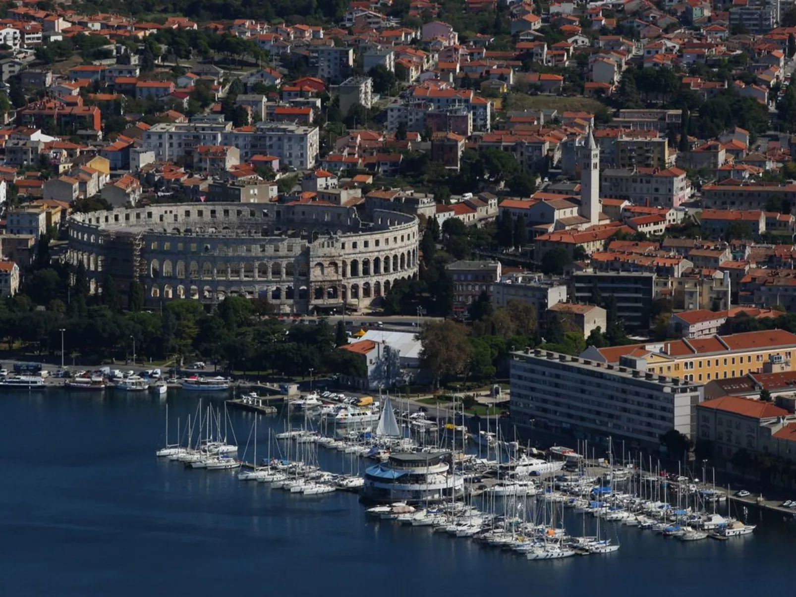 Summerhouse Pula-Image-tags.info