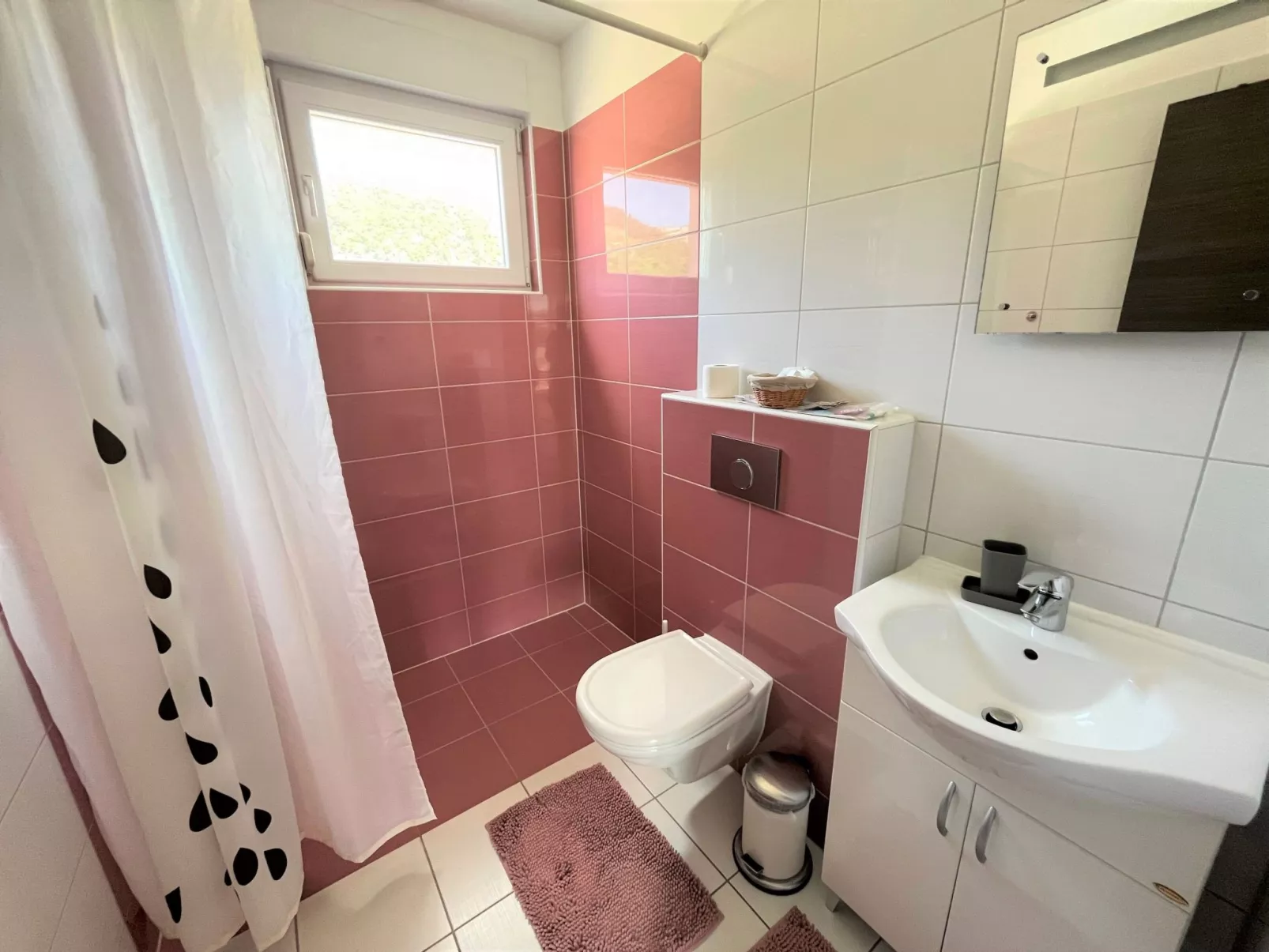 Villa Summer Escape in Barbat mit Garten und Aussicht-Binnen