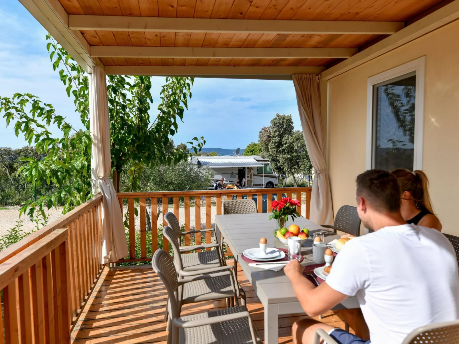 Mobilheim direkt am Strand-Buiten