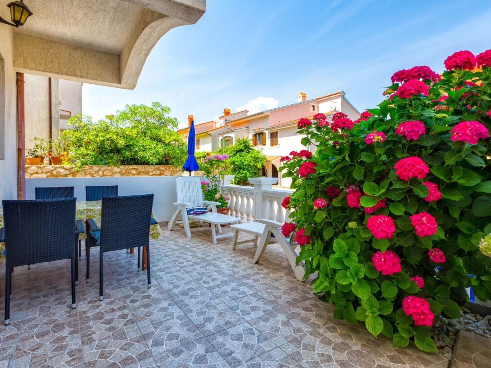 Tolles Appartement Meri 3 mit Grill und Garten-Buiten