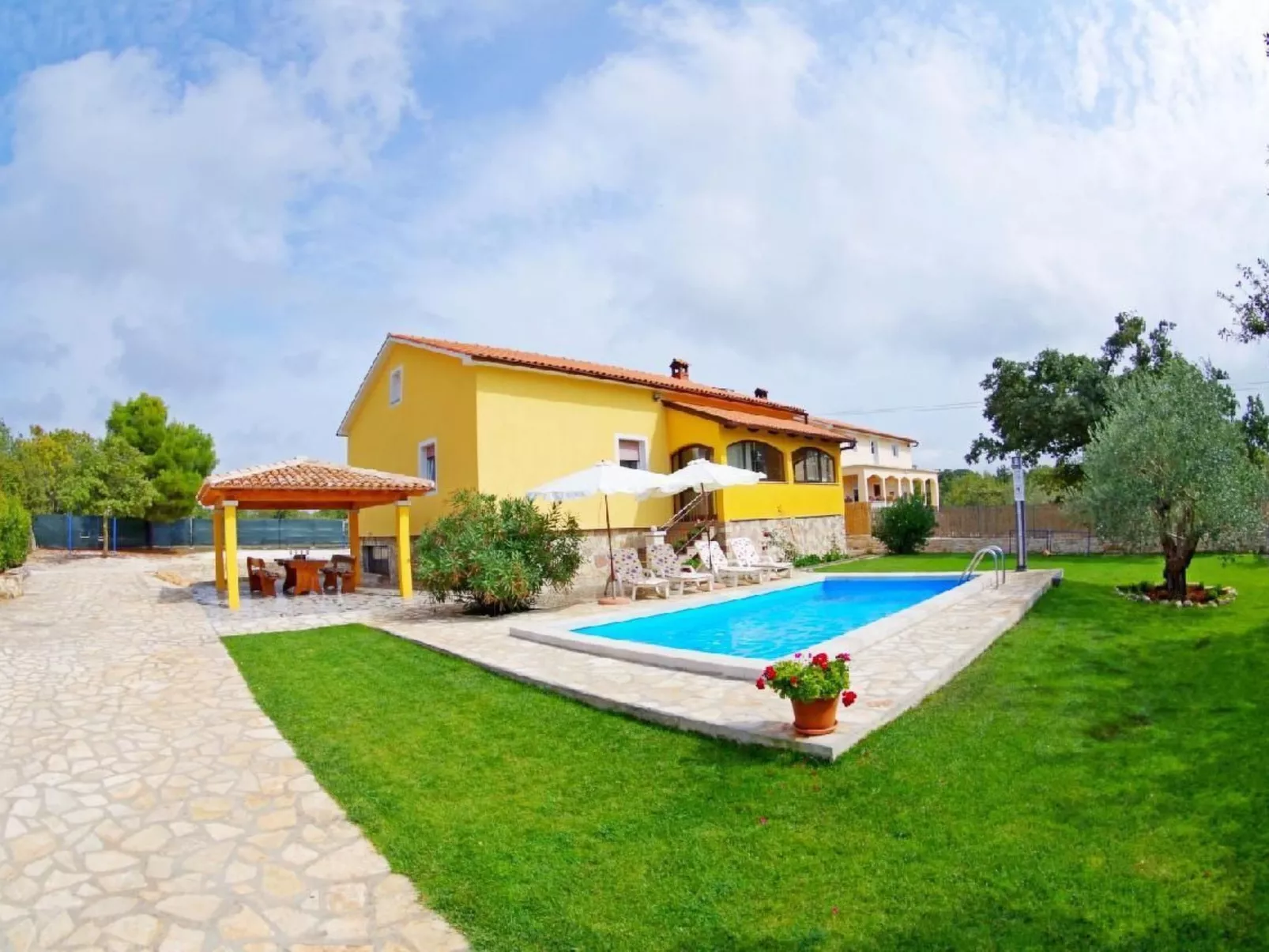 Villa Sandi im Dorf Juršići-Buiten