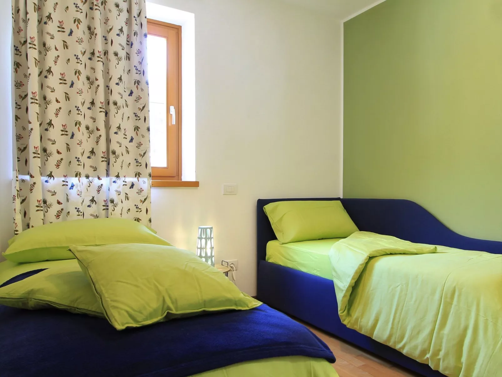 Martina top 2-Binnen