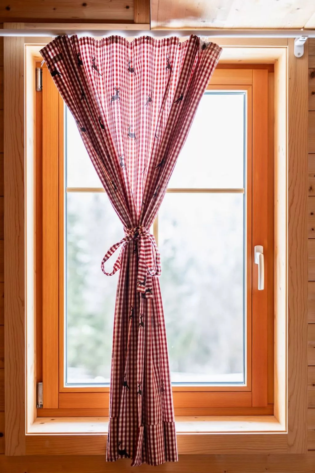 Mit Bergblick-Binnen