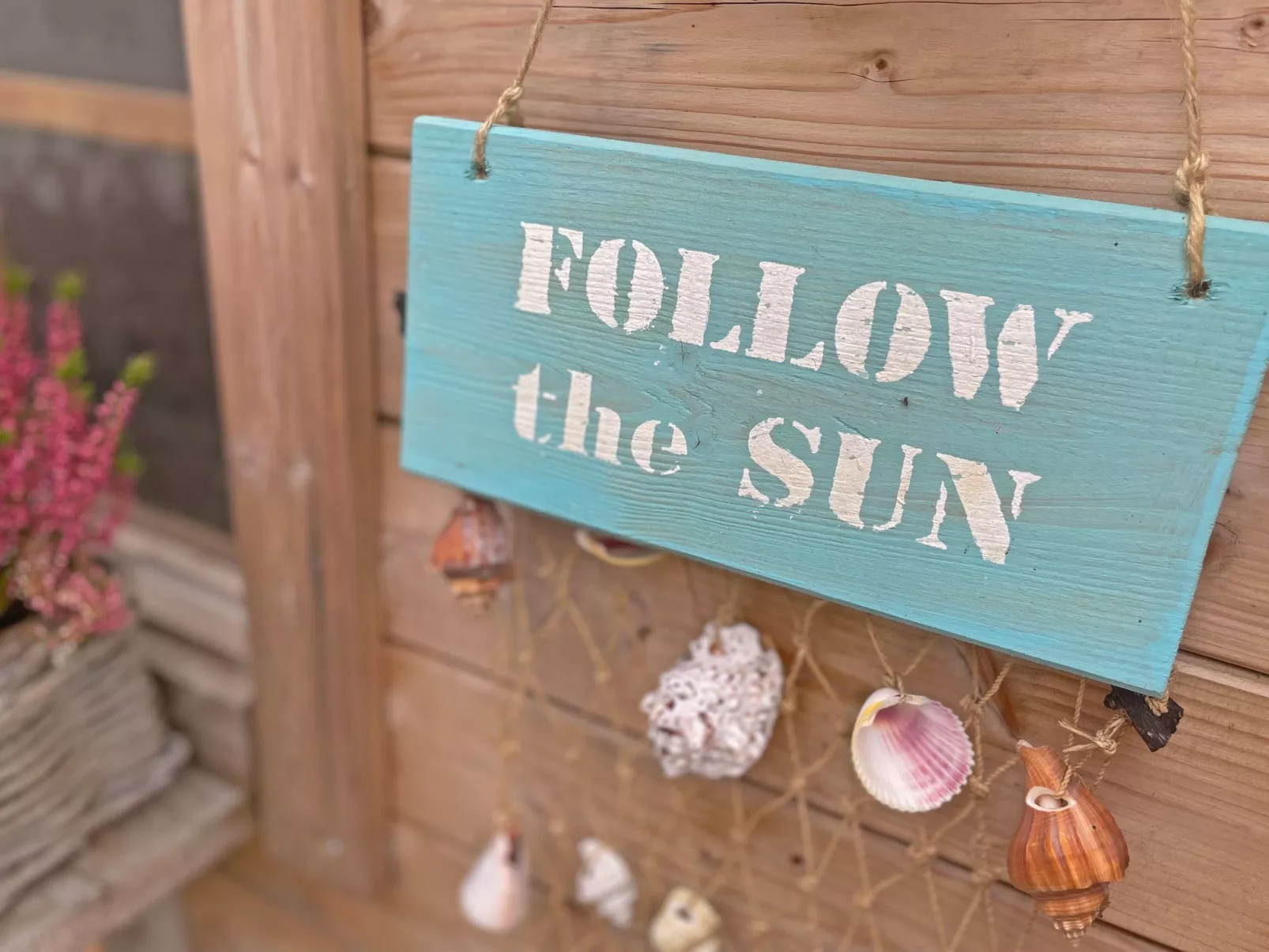 VillaNina-Image-tags.info