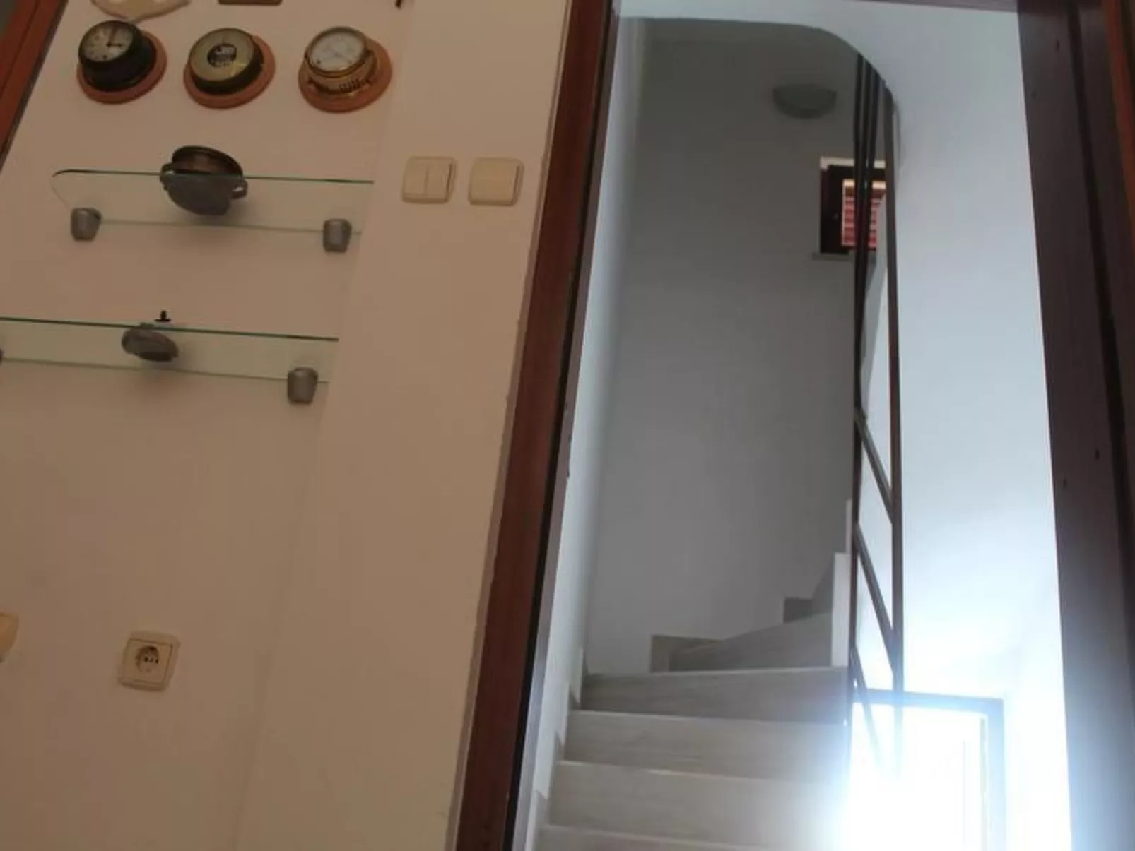 Wohnung Jadrija mit zwei Balkonen in Strandnähe-Binnen