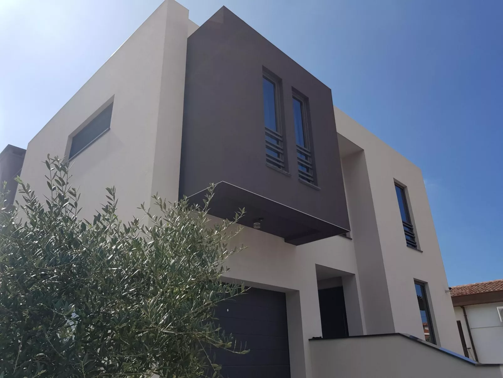 Luxusvilla Sunrise Premantur mit Pool-Buiten