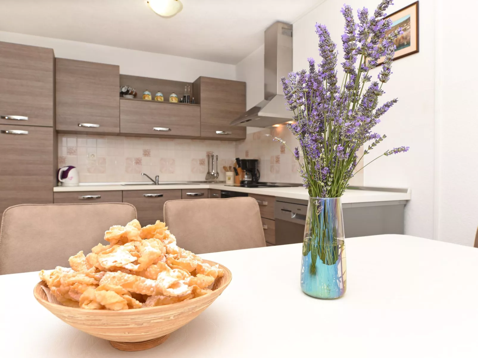 'Villa Ivisa' mit eigenem Pool-Binnen