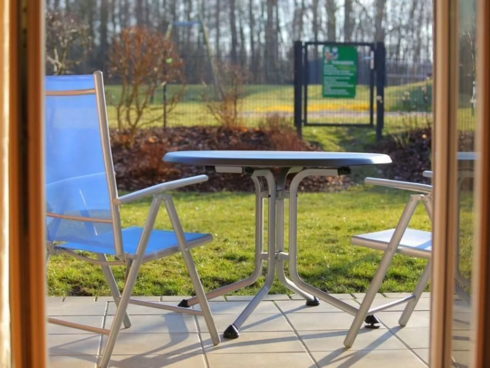 Appartement mit Terrasse-Buiten