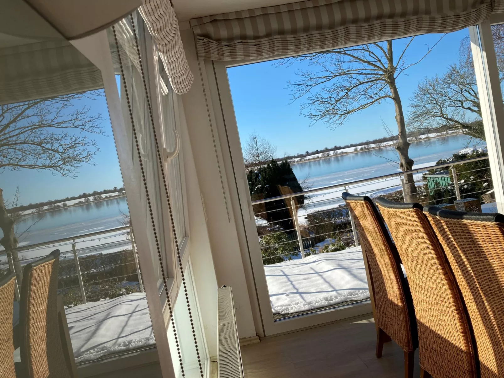 In Klingberg mit Seeblick-Buiten