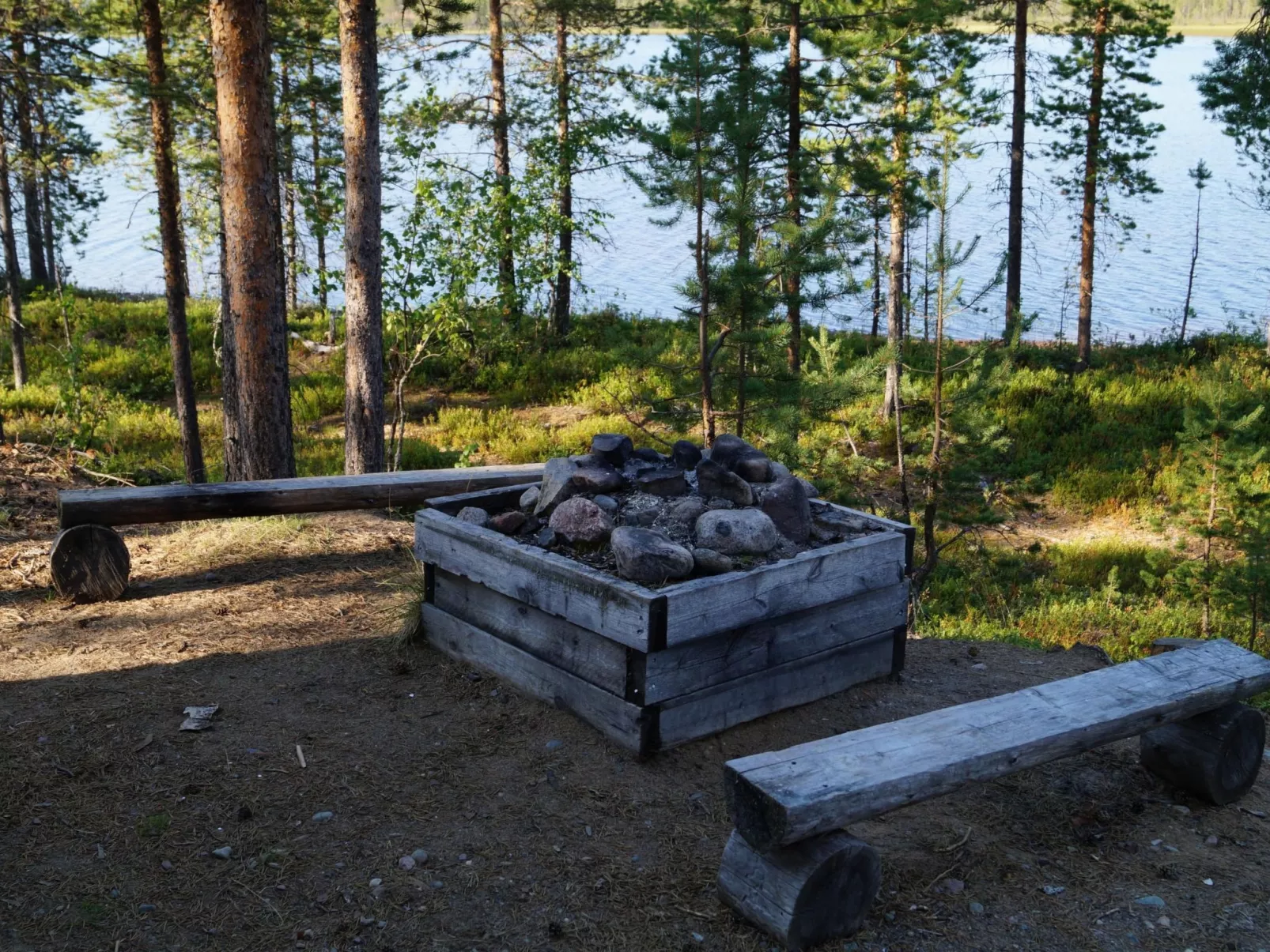 Kleines Ferienhaus in Arvidsjaur mit Sauna-Buiten