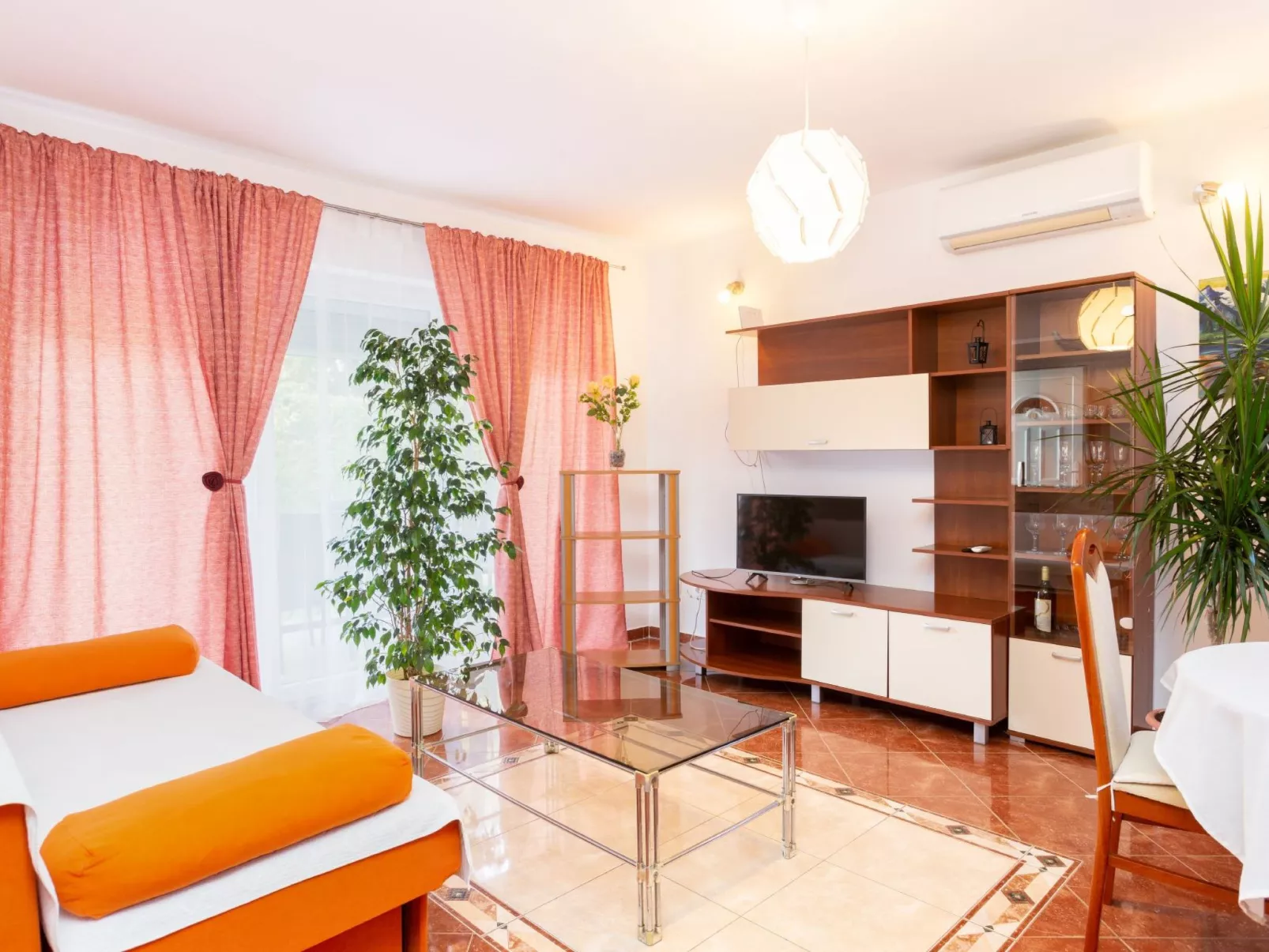 Für 6 Personen ca. 60 m&sup2; in Ližnjan, Istrien (Medulin und Umgebung)-Binnen