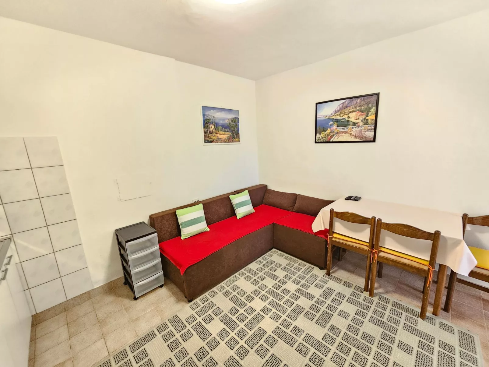 Appartement für 2-3 Personen mit Terrasse-Binnen