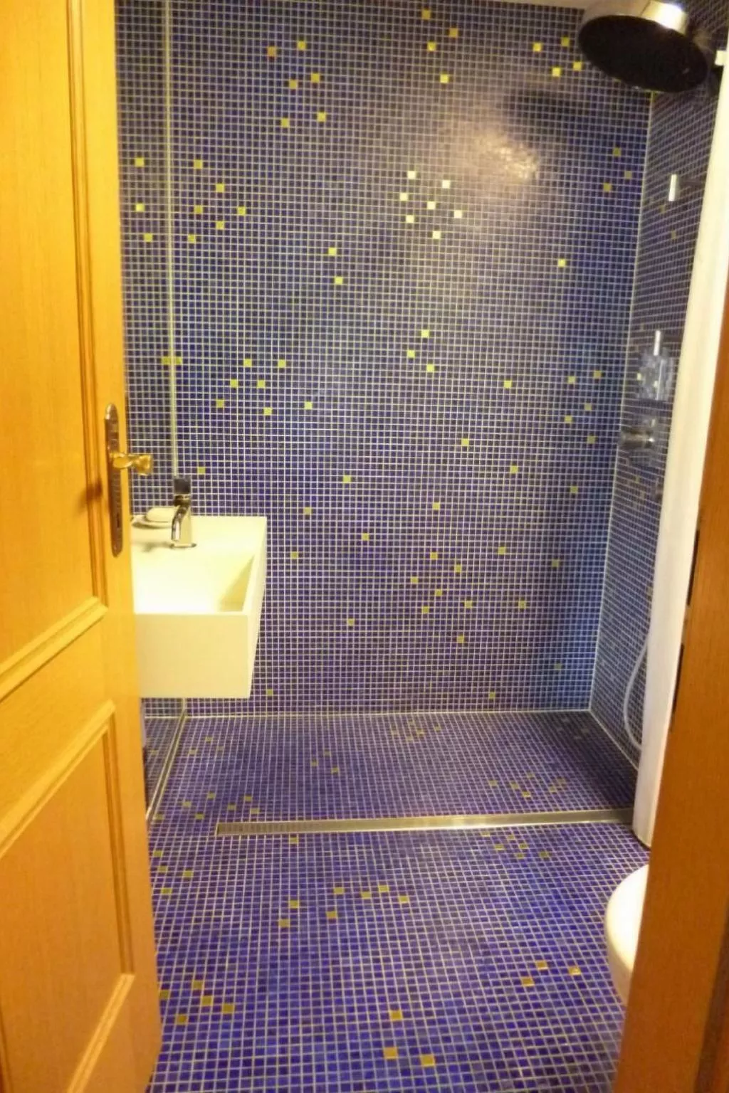 Chesa Blais-Image-tags.info