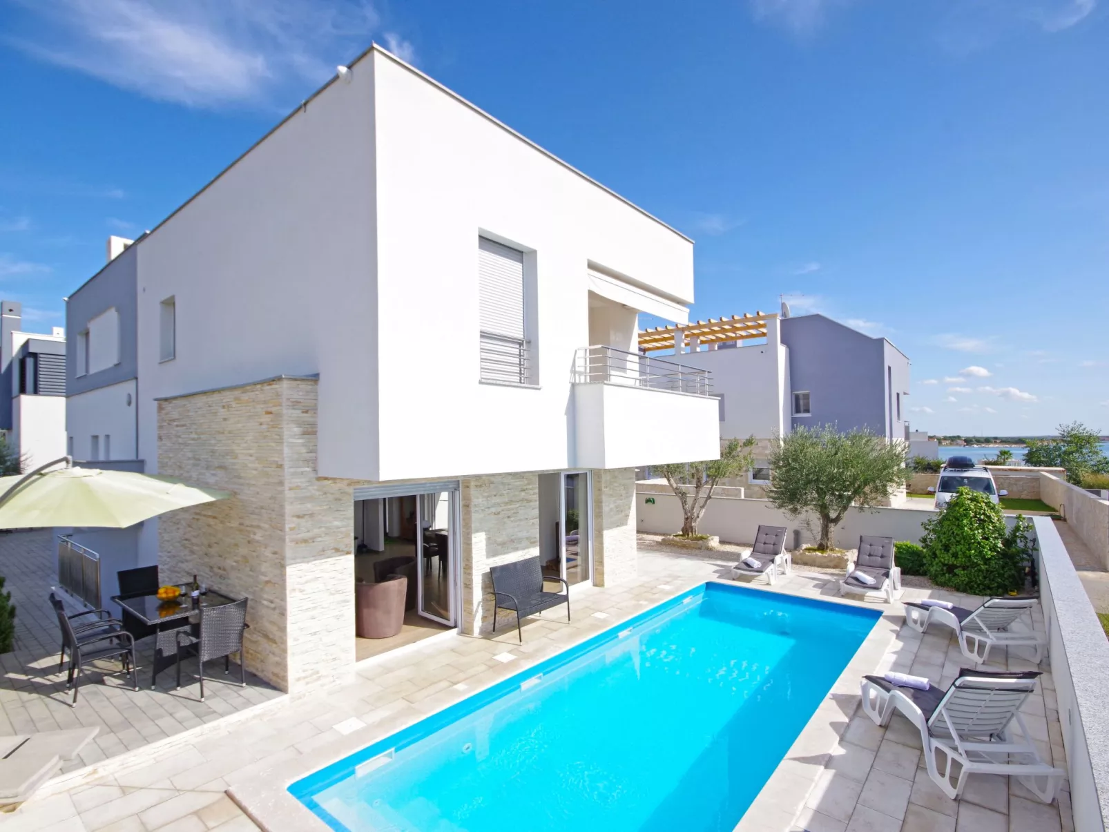 Apartment 1 Laura-Buiten