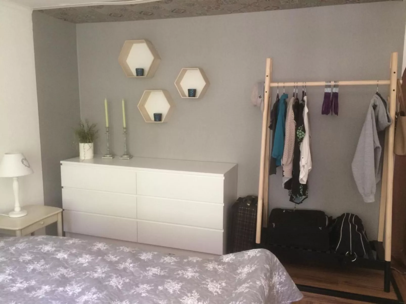 Charmantes Holzferienhaus mit Sauna-Binnen