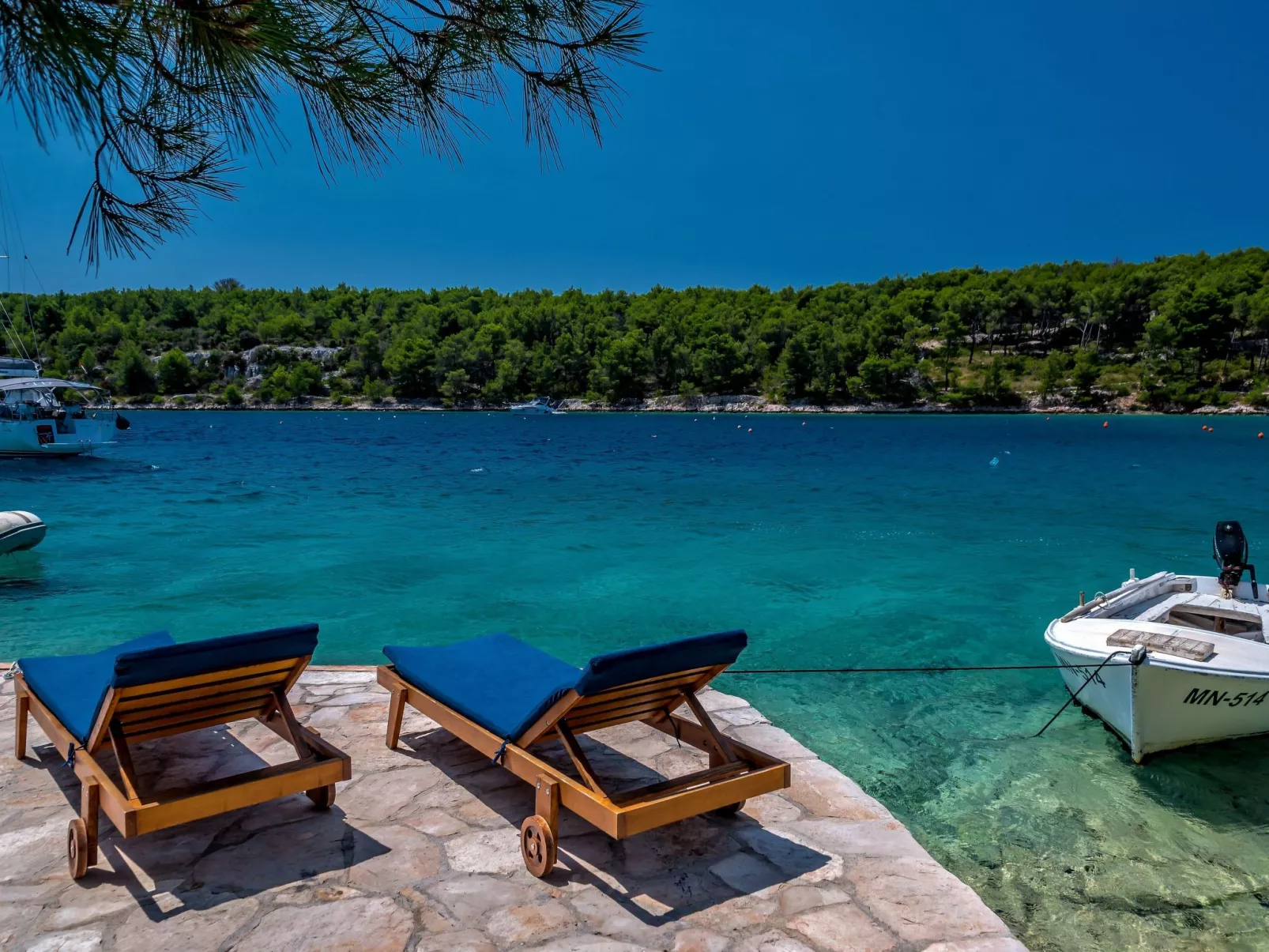 Hidden Heaven Private Resort - Beheizter Pool-Buiten