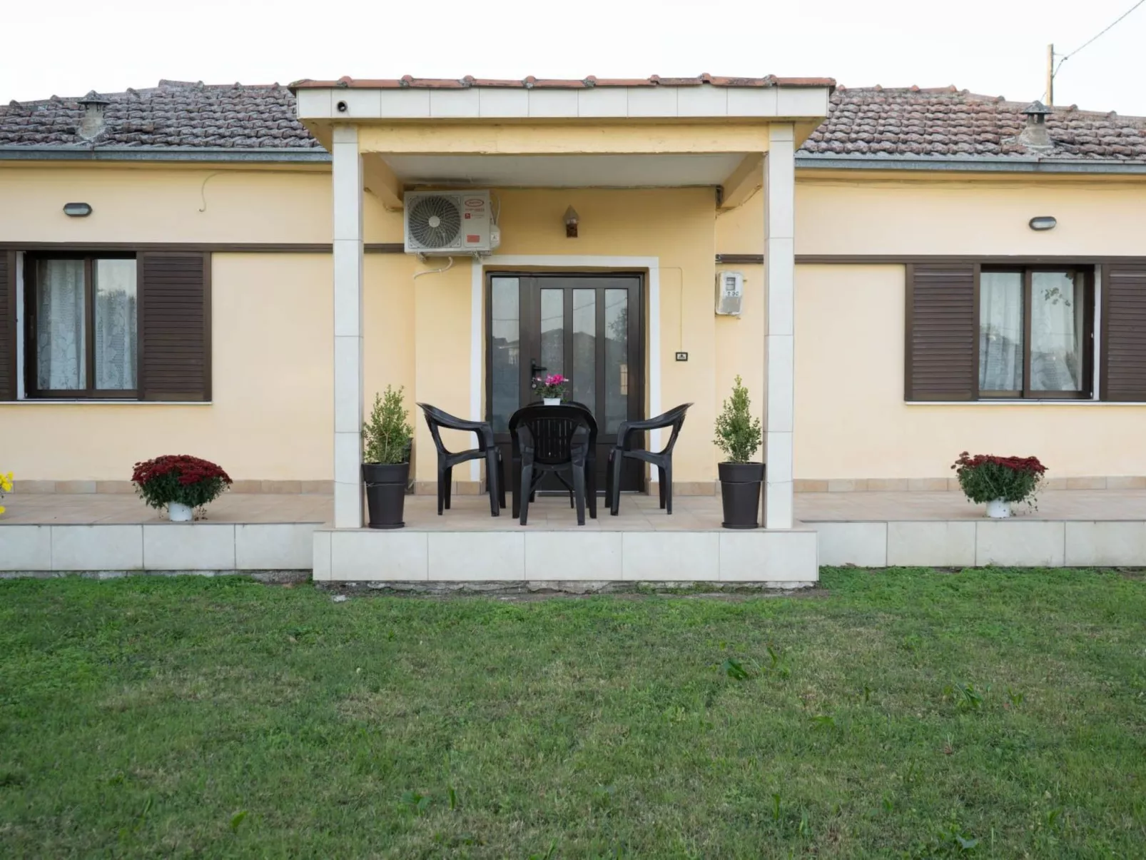 Unknown Accommodation-Image-tags.info