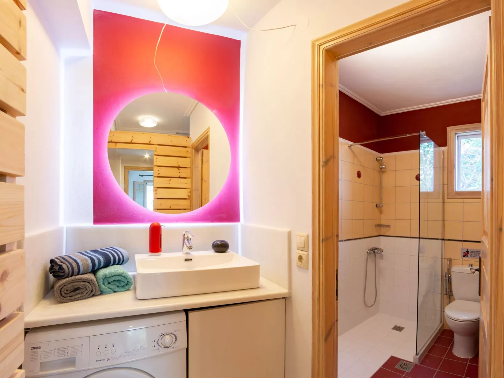 Villa Anthea Rossa-Binnen