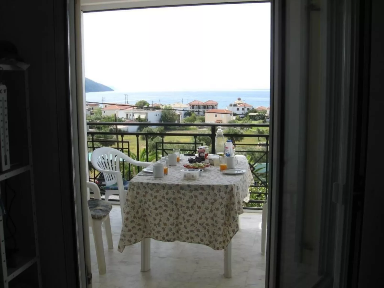 Mit Blick auf das Wasser-Binnen