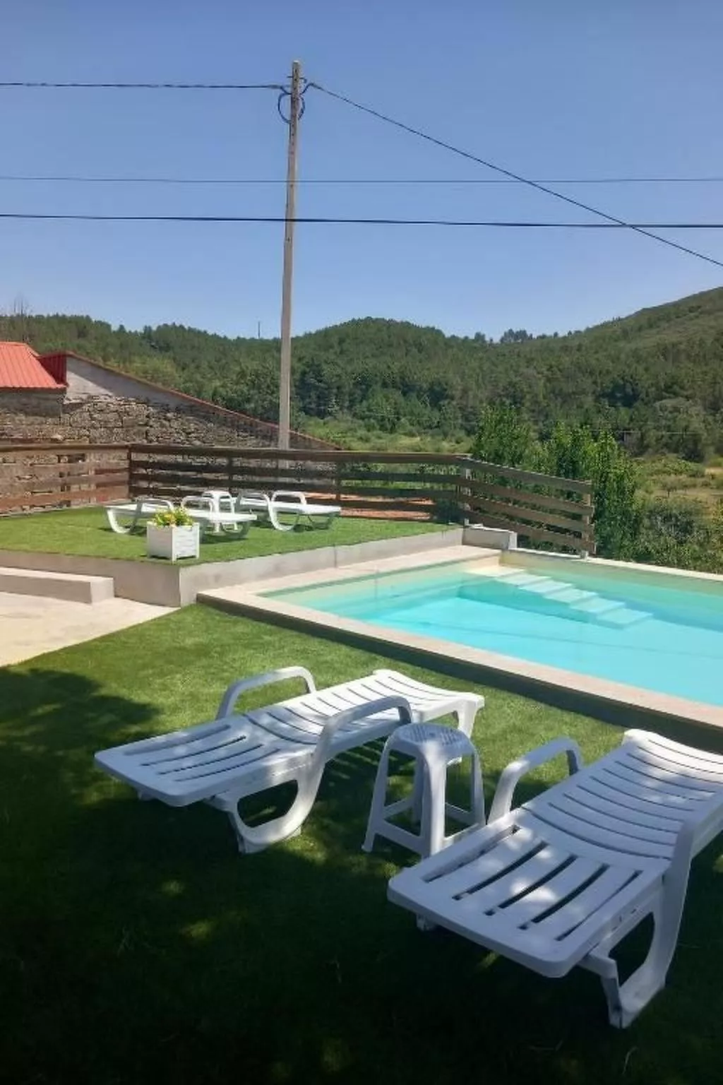 Weißes Haus in Douro Weinberge-Buiten